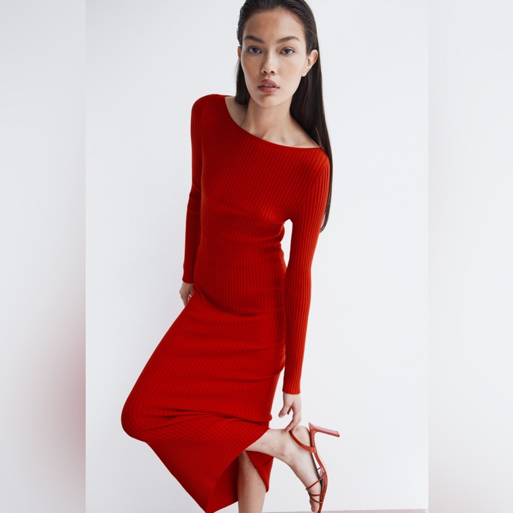 H&M Vibrant Red Long Sleeve Dress
